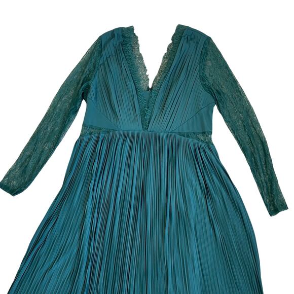 Asos Curve New Sz 16 Pleated Maxi Dress with Lace Sleeves Bridesmaid Deep Green - Picture 12 of 16